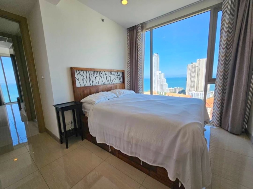 📍 The Riviera Wongamat For Rent 50,000/Month 70 Sq.m  sea view the best location in Pattaya.🏝️🌇