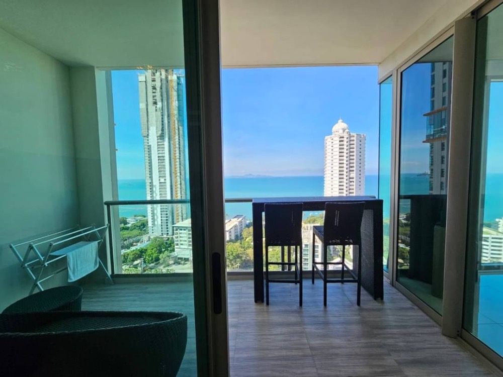 📍 The Riviera Wongamat For Rent 50,000/Month 70 Sq.m  sea view the best location in Pattaya.🏝️🌇