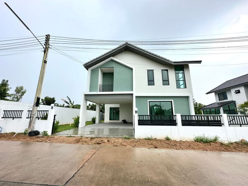 2-storey detached house for sale 🔥 Price 6.9 million baht 🔥 Very good price.